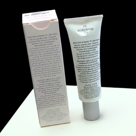 Mary Kay Ivory 202 Coverage Foundation ** - Picture 2 of 3